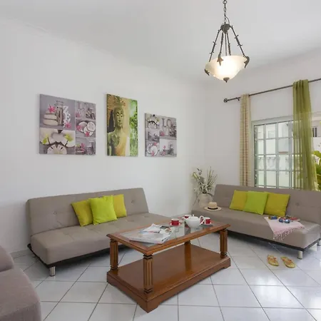 Gale Palm By فيلة