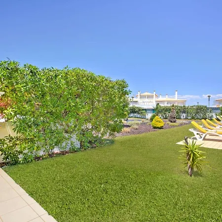 Gale Palm By Villa *